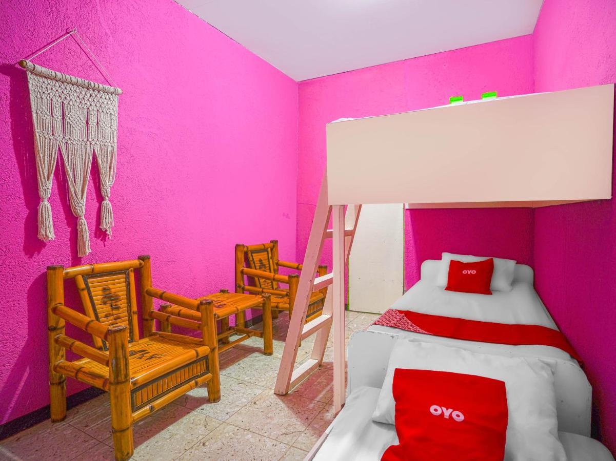 Oyo 875 Madhavi Beach Resort Balibago Luaran gambar